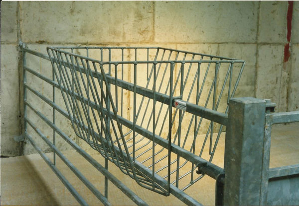 hay_rack_1