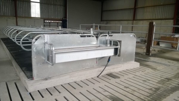 s_steel_trough_1